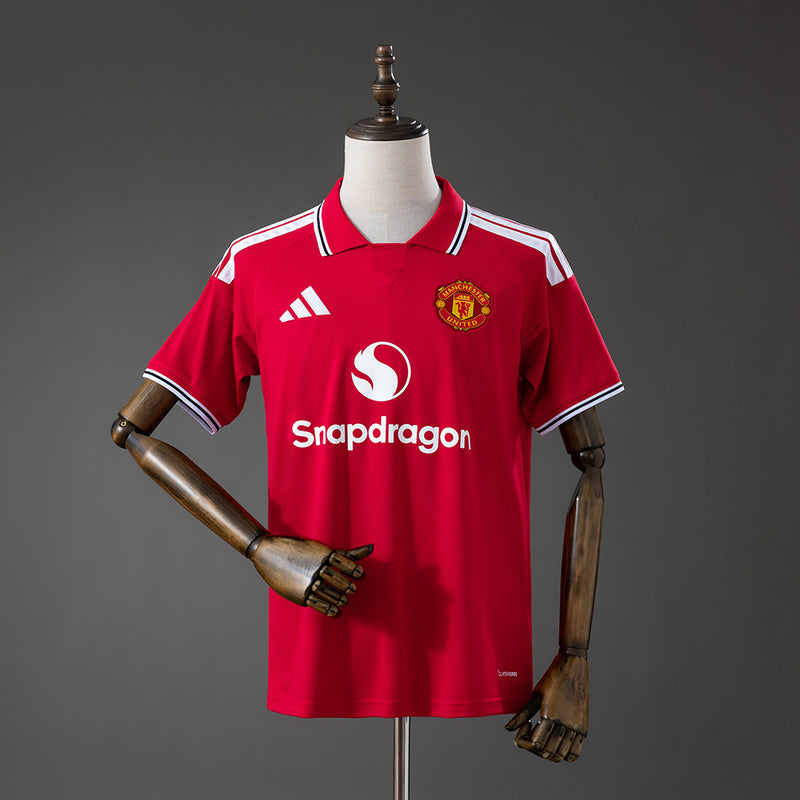 Manchester United 26-27 Home