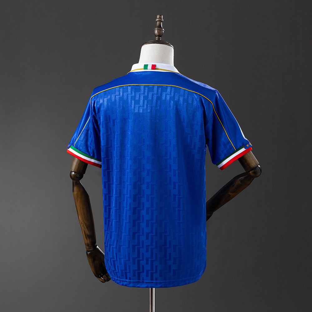 Italy 1995 Home