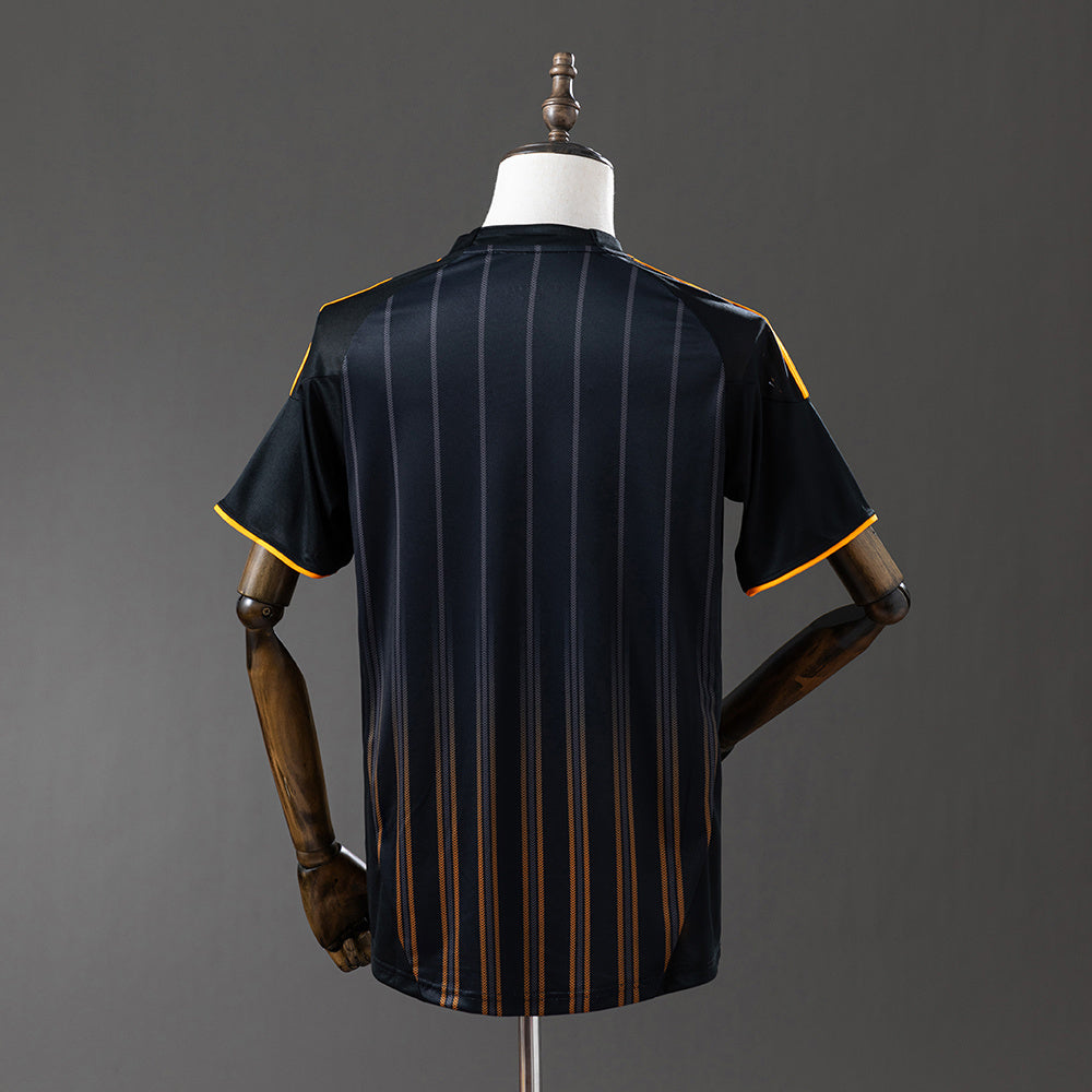 Chelsea 10/11 Away